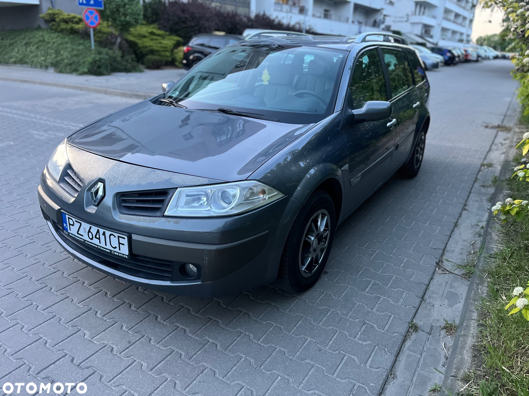 Renault Megane II 1.6 16V Confort Expression - 2
