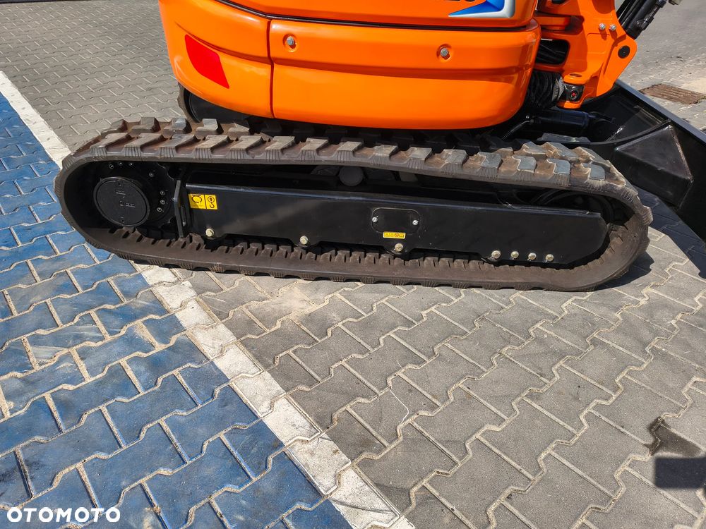 Kubota LONKING CDM6025 - 12