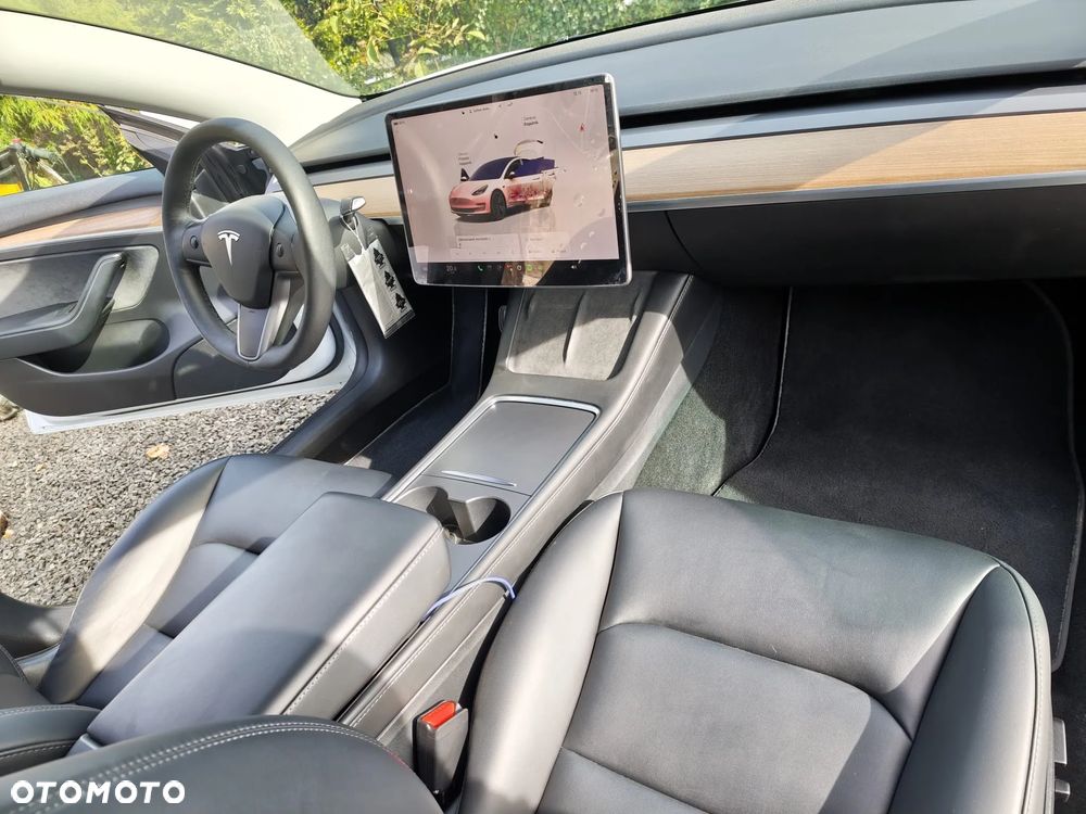 Tesla Model 3 Long Range RWD - 16