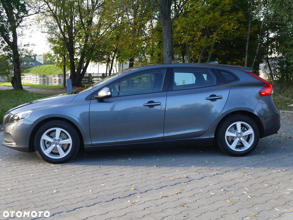 Volvo V40 2014 photo 2