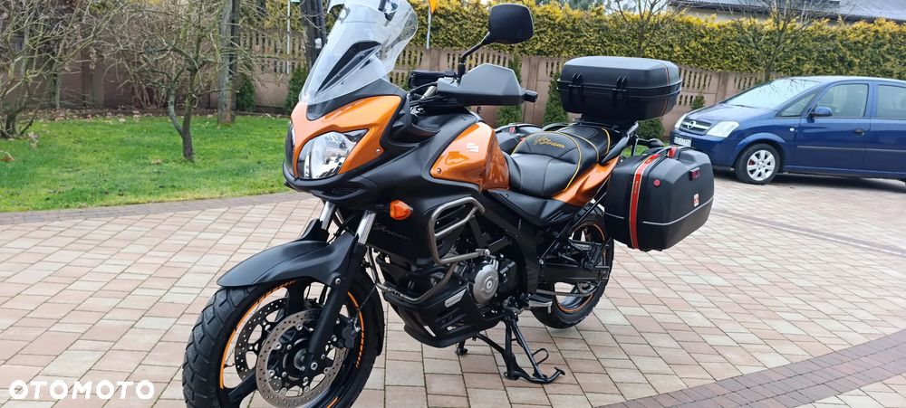 Suzuki V-STROM - 4