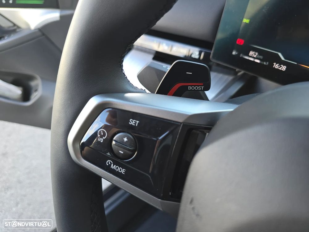 BMW 520 d Pack Desportivo M - 21