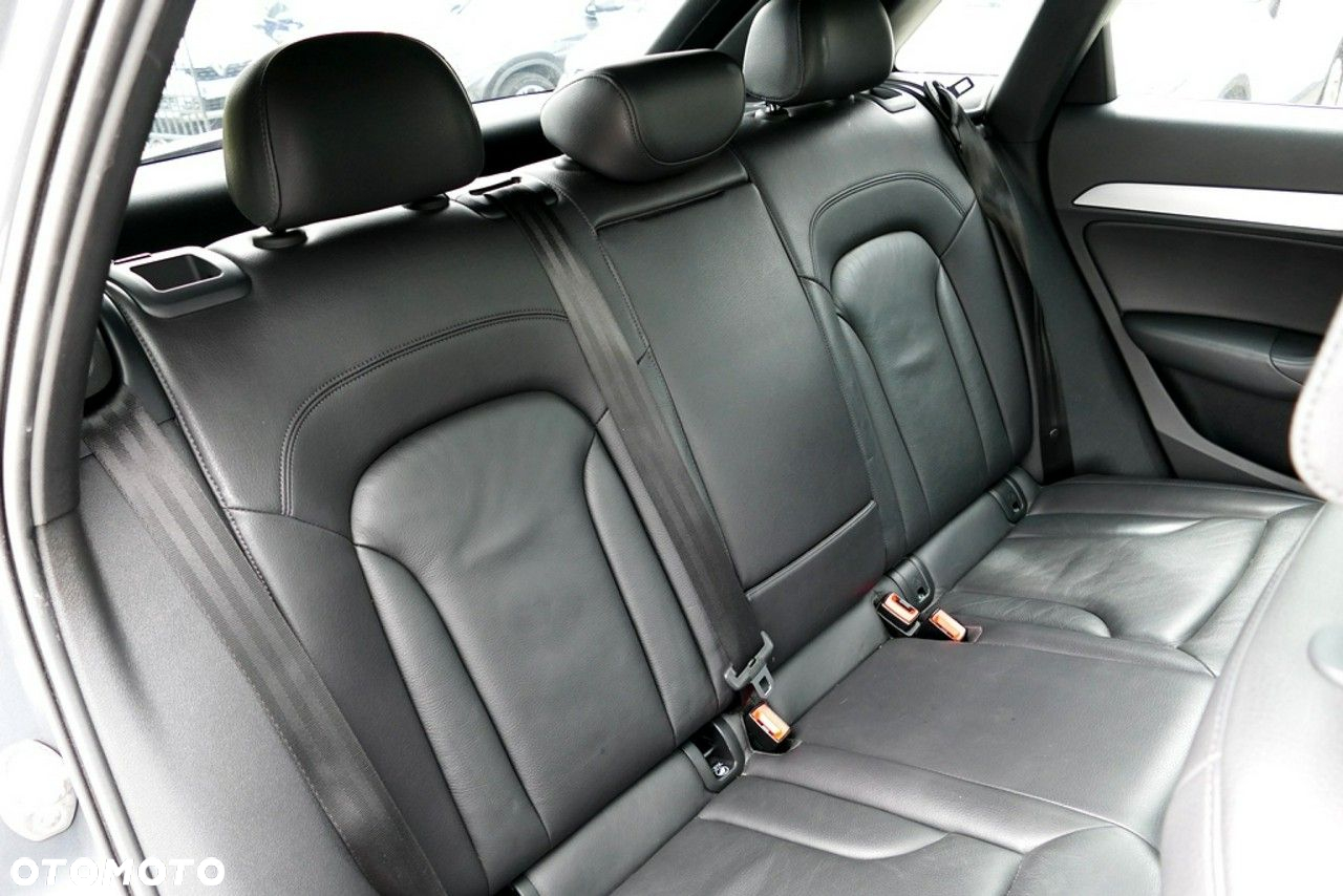 Audi Q3 2.0 TFSI Quattro Sport S tronic - 28