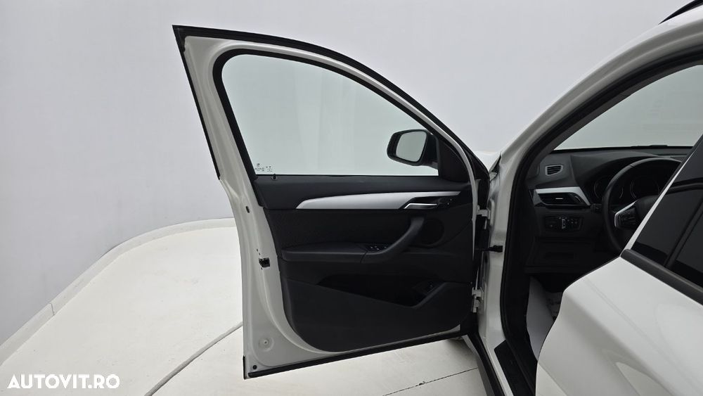 BMW X1 - 10
