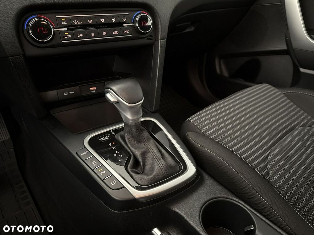 Kia Ceed - 17