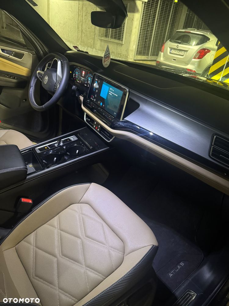 Volkswagen Atlas - 12