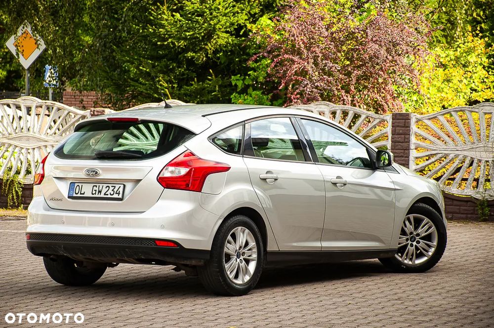 Ford Focus 1.6 TDCi DPF Champions Edition - 27