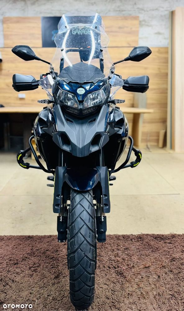 Benelli TRK 502X - 12