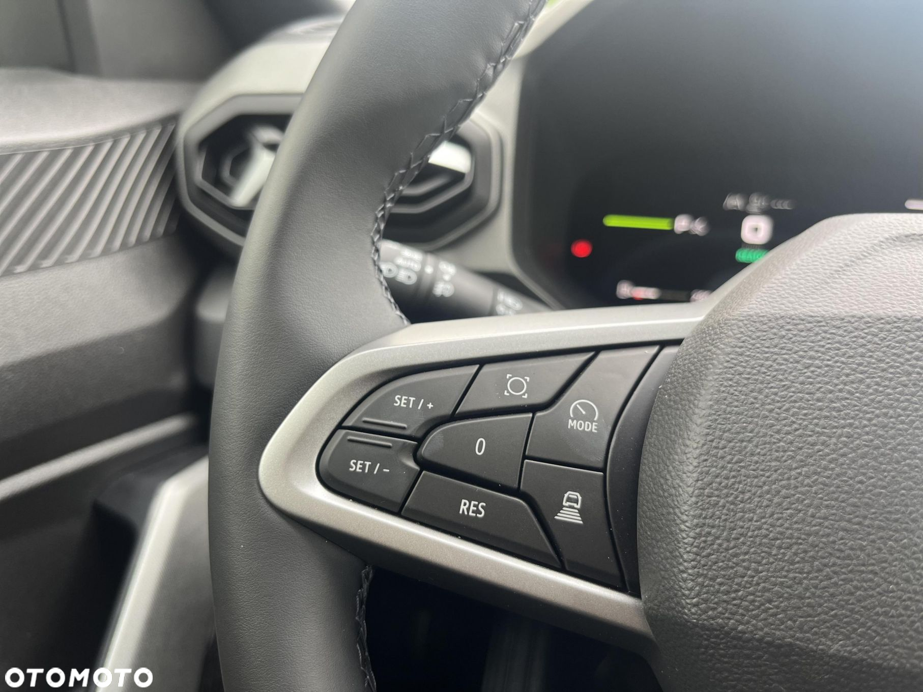 Dacia Bigster 1.8 Full Hybrid 155 Journey MMT - 24