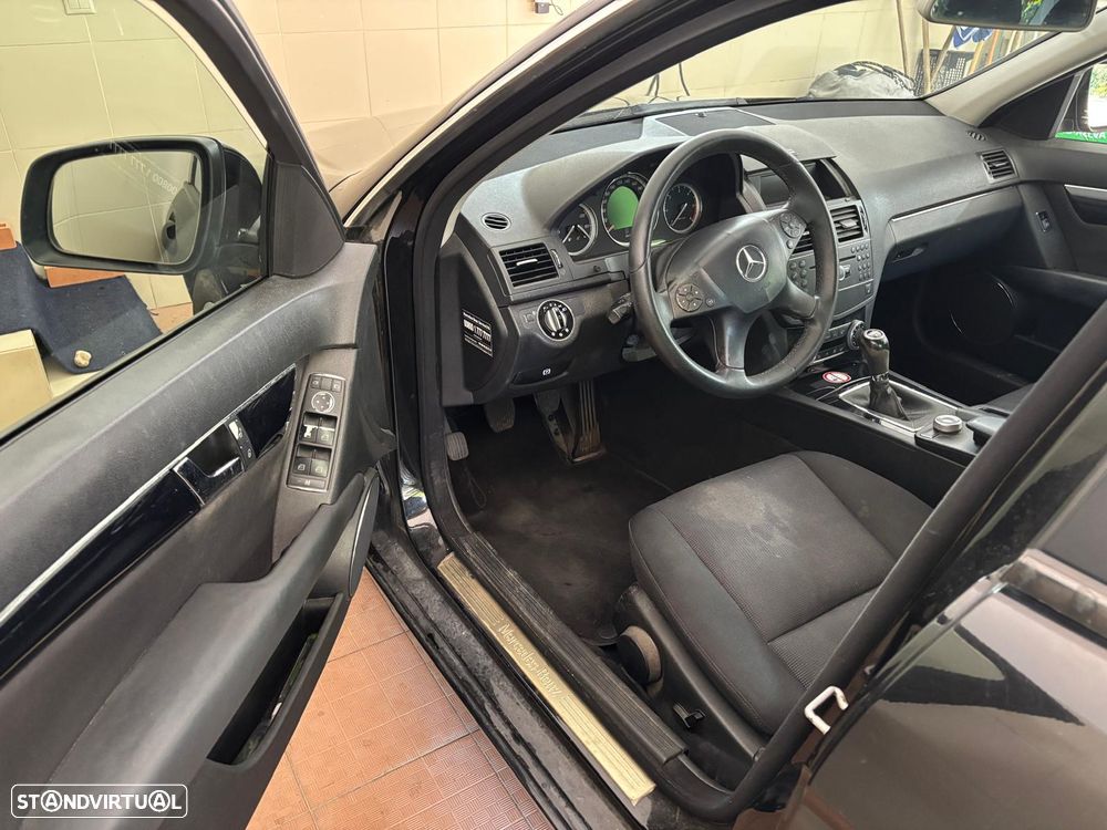 Mercedes-Benz C 220 CDI DPF Classic - 6