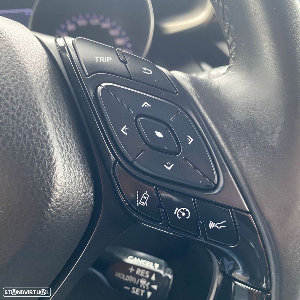 Toyota C-HR 1.8 HSD Comfort+P.Style - 26