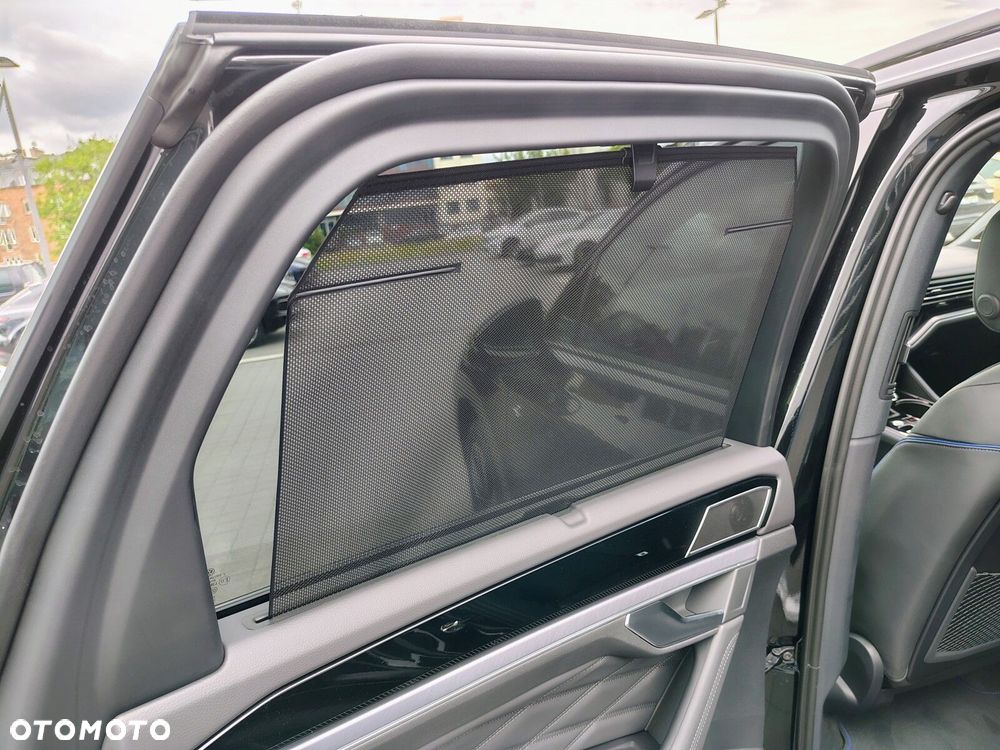 Volkswagen Touareg - 36