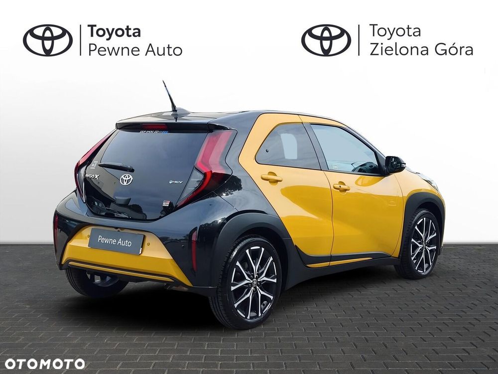 Toyota Aygo X Hybrid 1.5 Style e-CVT - 8