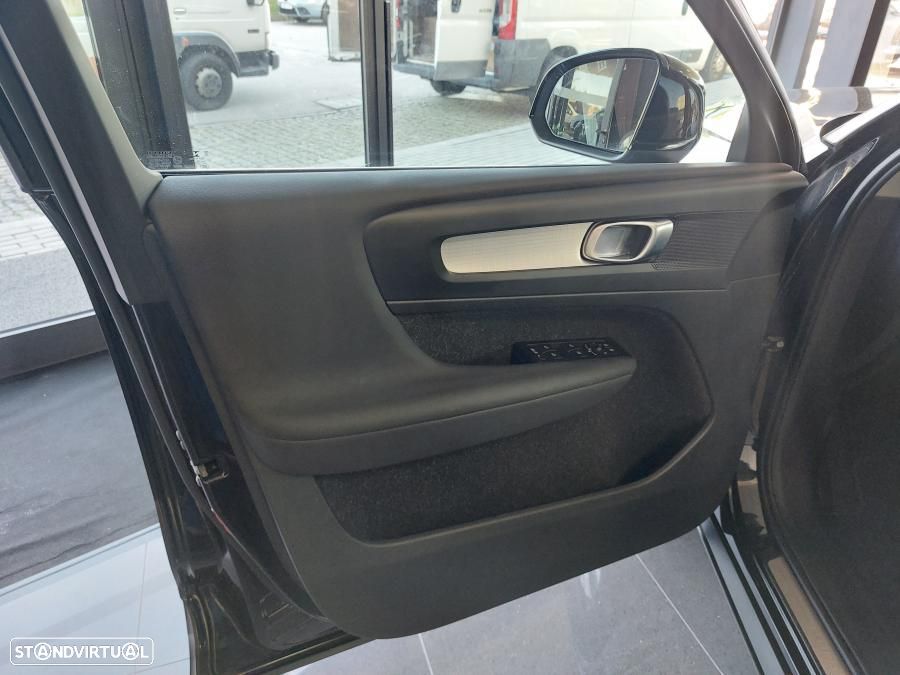 Volvo XC 40 1.5 T5 PHEV Inscription - 11