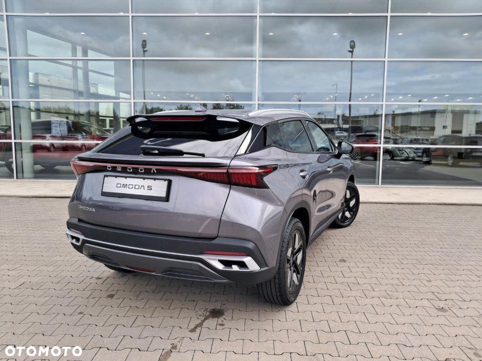Omoda 5 - 6