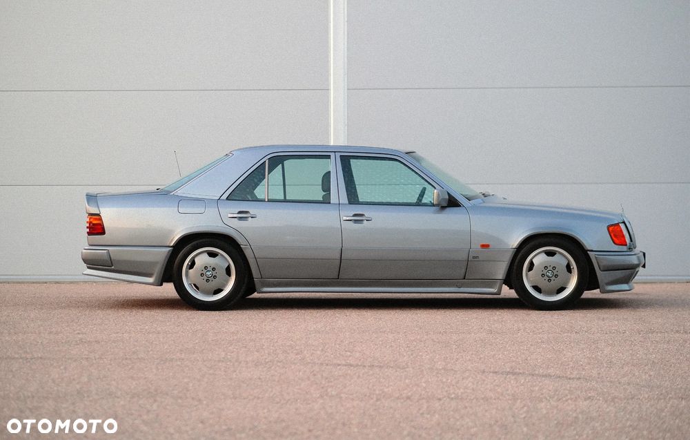 Mercedes-Benz Klasa E - 5