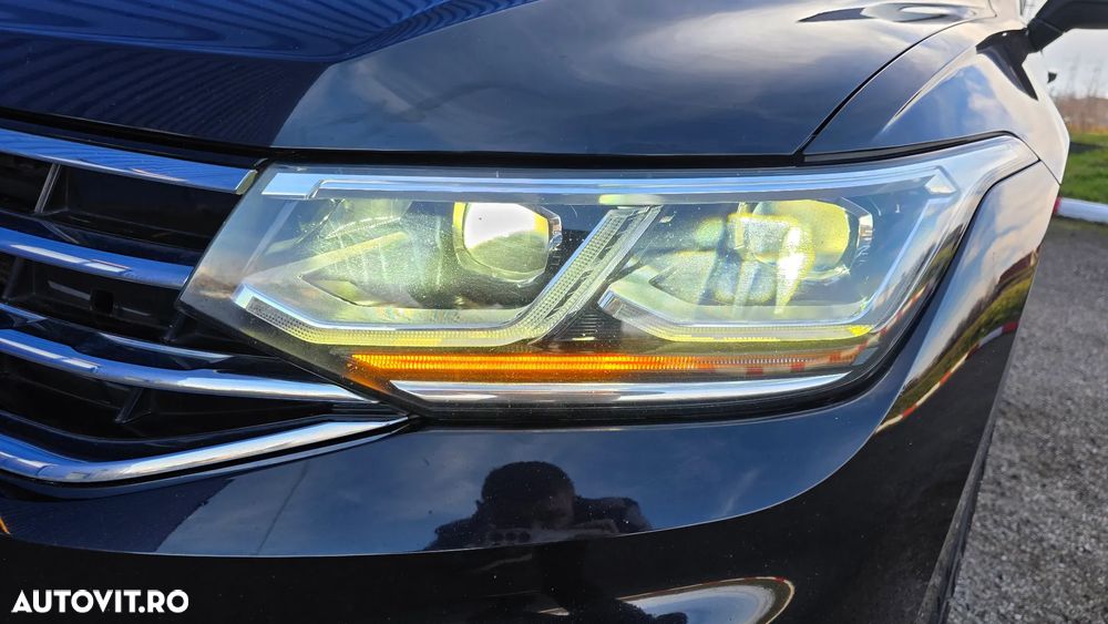 Volkswagen Tiguan 2.0 TDI 4Mot DSG Elegance - 17