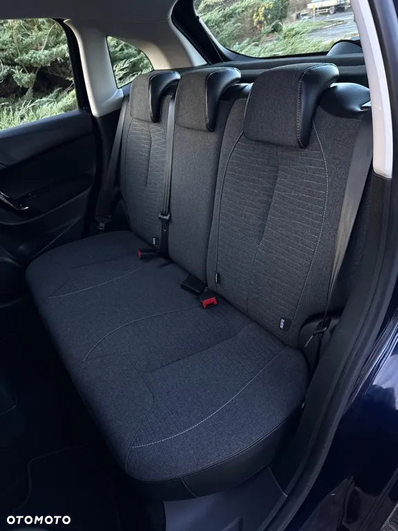 Citroën C3 1.2 PureTech Exclusive - 8