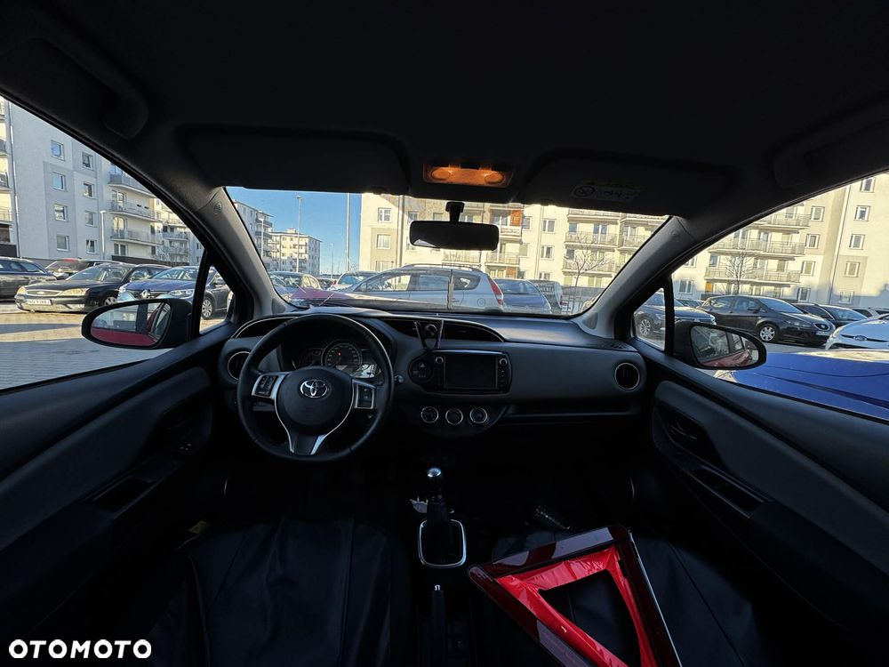 Toyota Yaris - 5