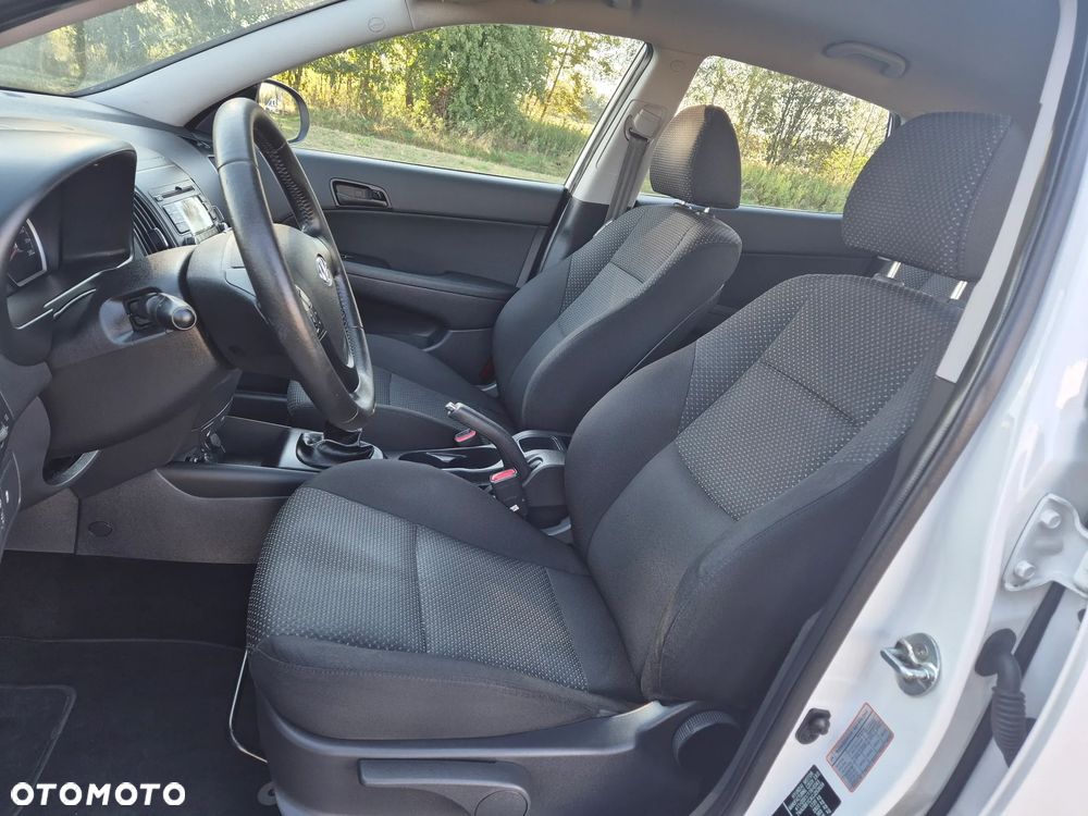 Hyundai i30 1.4 Comfort - 9