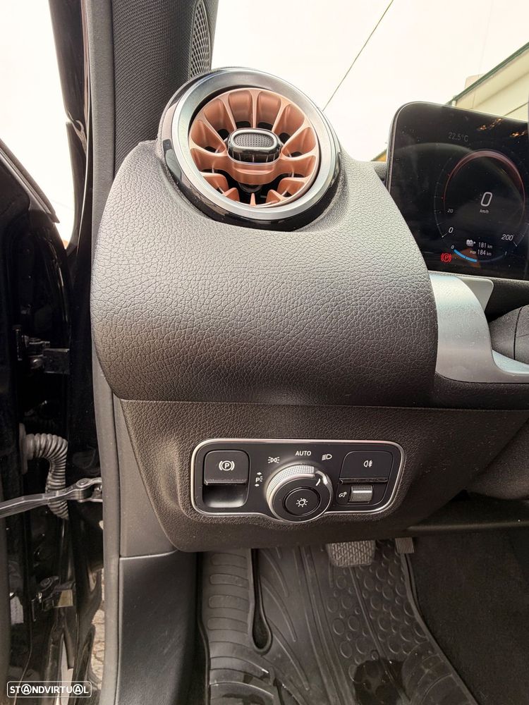 Mercedes-Benz EQB 300 4Matic - 24