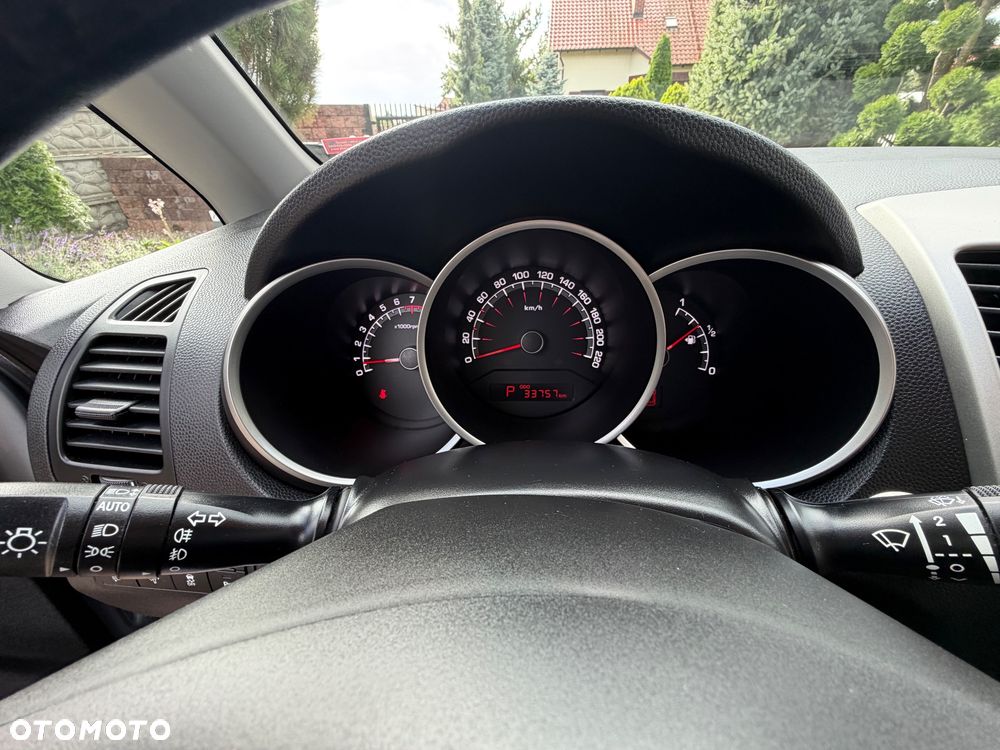 Kia Venga 1.6 CVVT Automatik Dream-Team Edition - 29