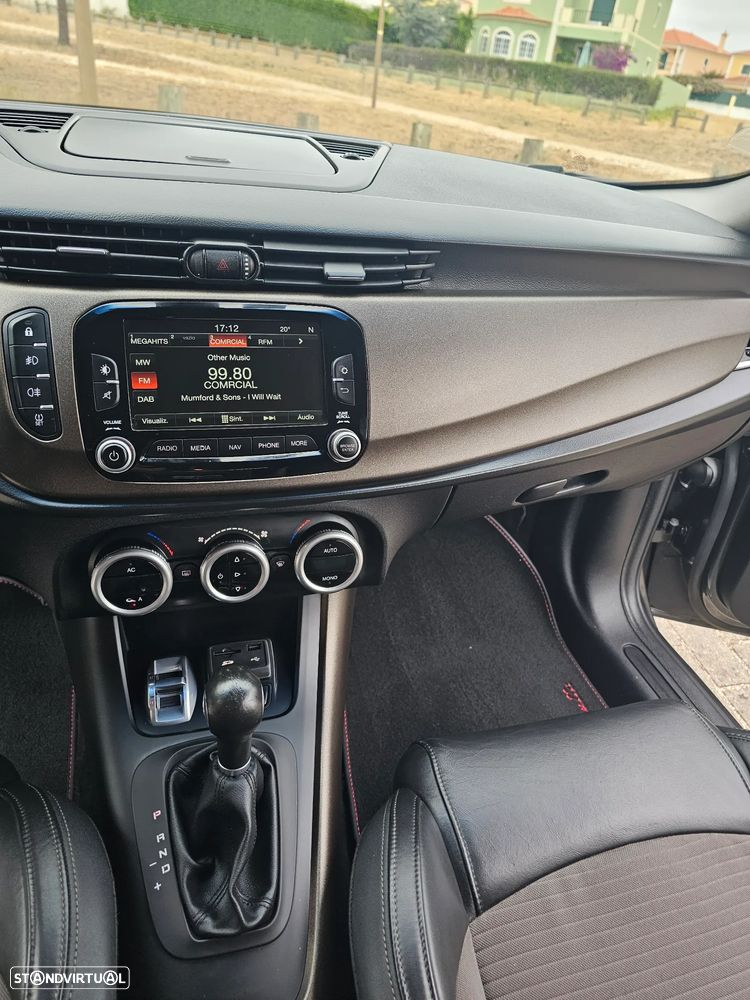 Alfa Romeo Giulietta 2.0 JTDM Exclusive TCT - 12