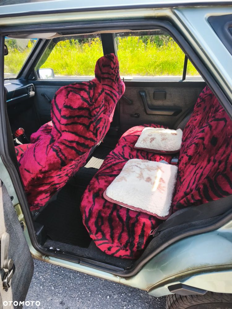 Polonez Caro - 12