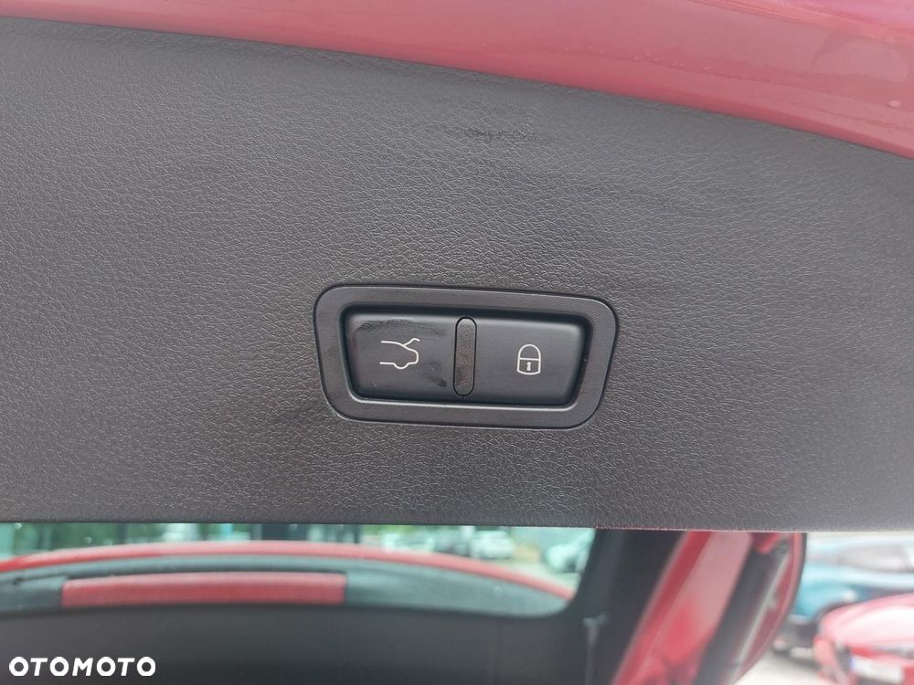 Alfa Romeo Tonale 1.5 T4 GSE mHEV Veloce DCT - 11