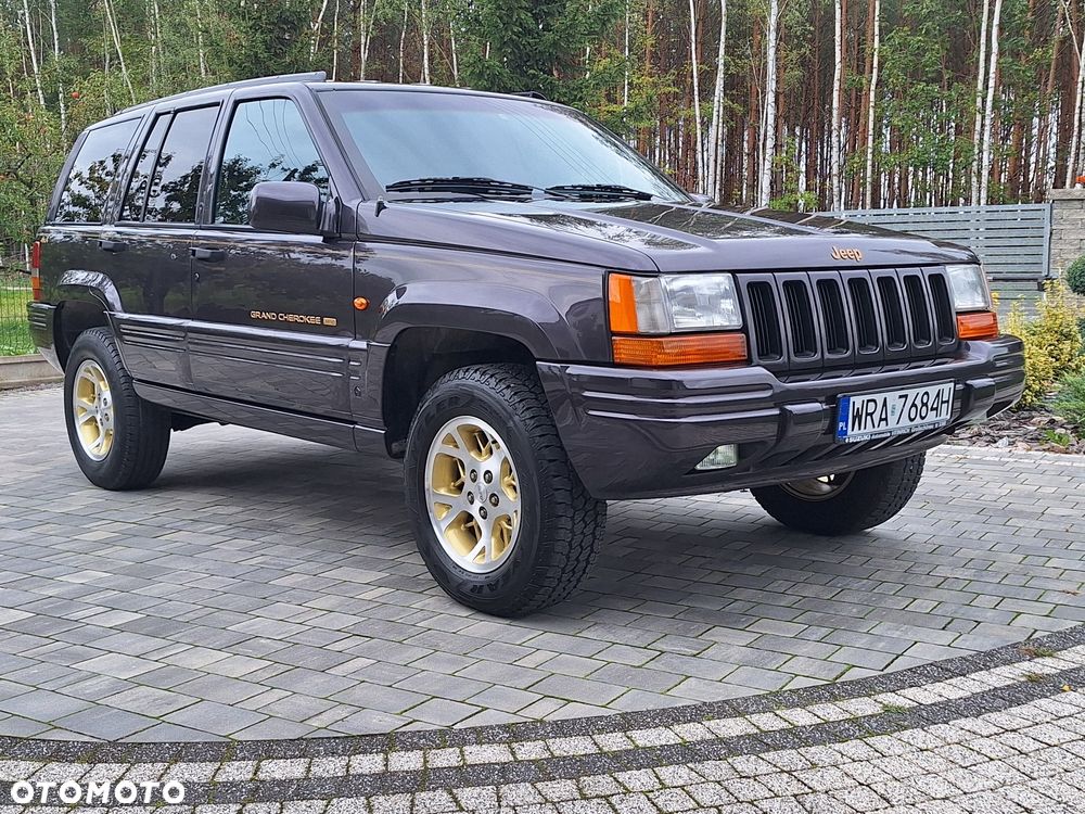 Jeep Grand Cherokee - 8