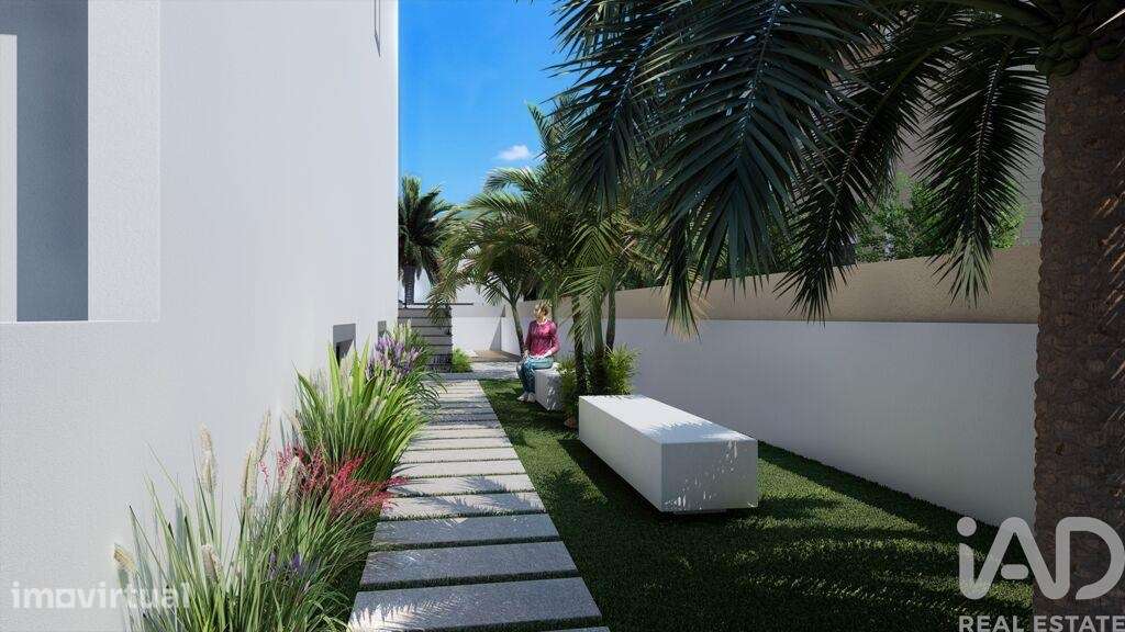 Casa / Villa T3 em Montijo e Afonsoeiro de 216,00 m2 - Grande imagem: 2/4