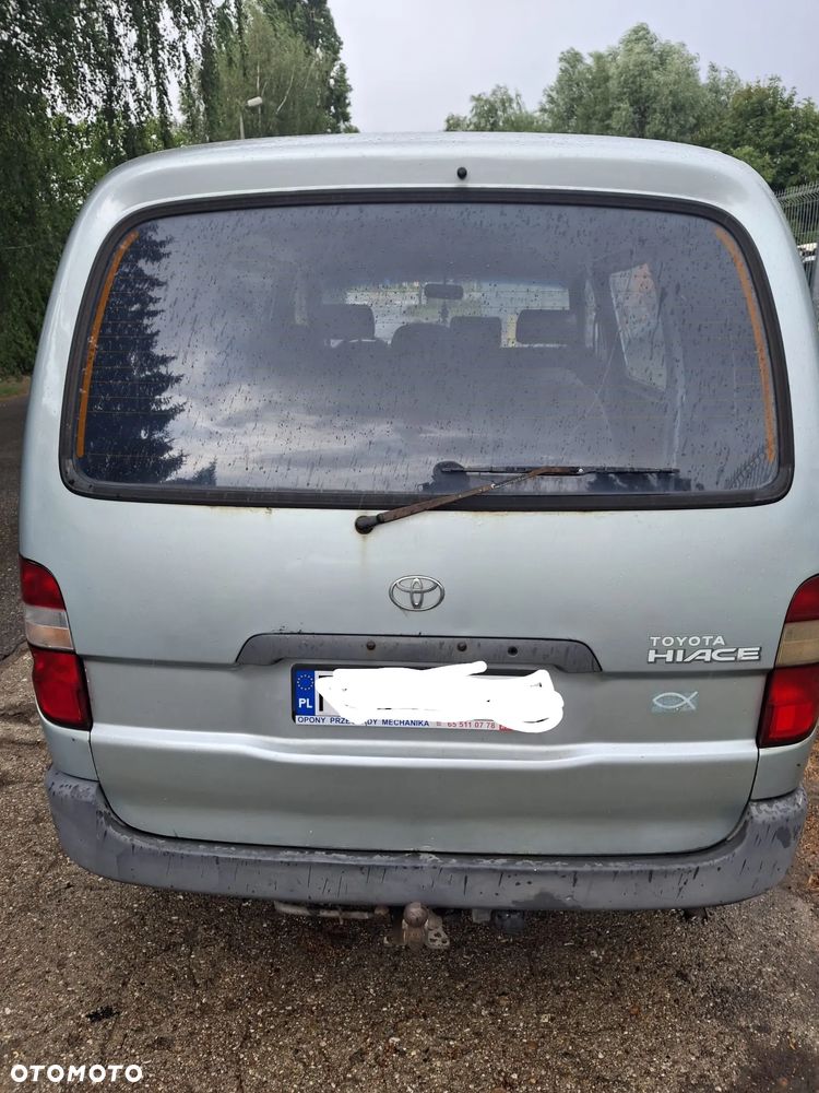 Toyota Hiace - 3