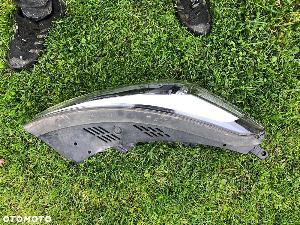 HYUNDAI TUCSON 3 III LAMPA PRAWA PRZÓD ORYGINAŁ 92102-D7200 - 4