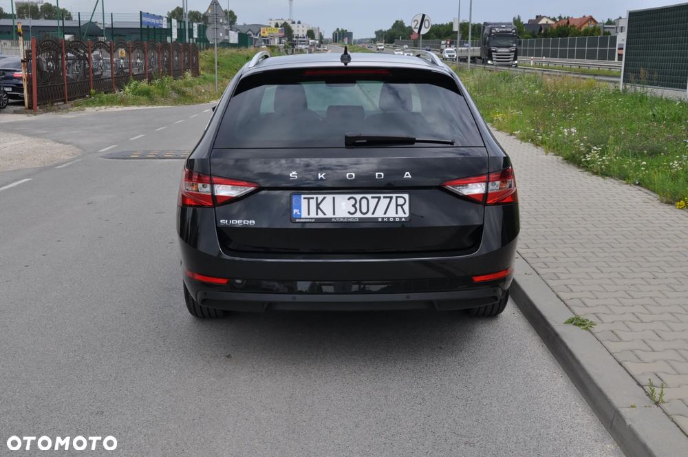 Skoda Superb 1.5 TSI Ambition DSG - 4