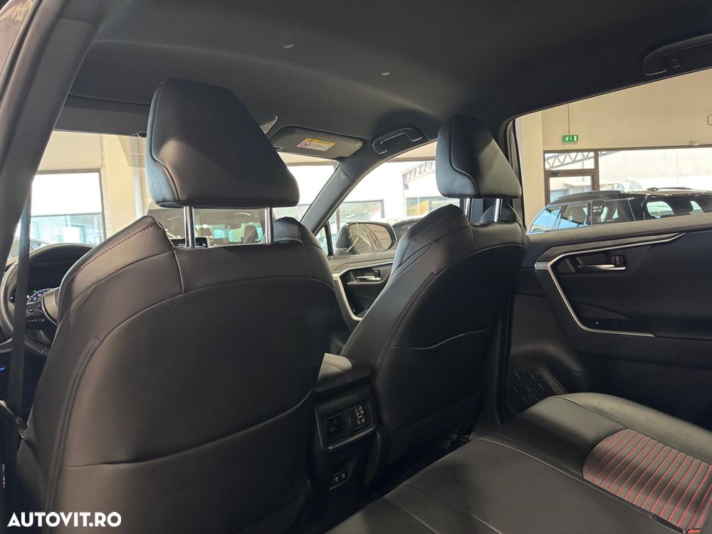 Toyota RAV4 2.5 PHEV VVT-iE 4x4 Style Bi-Tone - 29