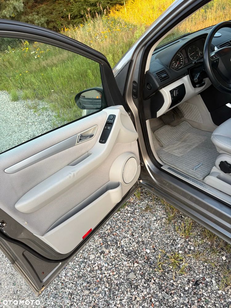 Mercedes-Benz Klasa A 180 CDI Autotronic Avantgarde - 14