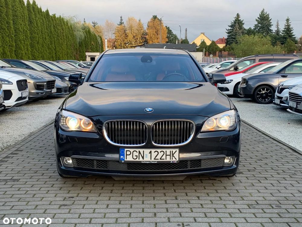 BMW Seria 7 740d xDrive - 2