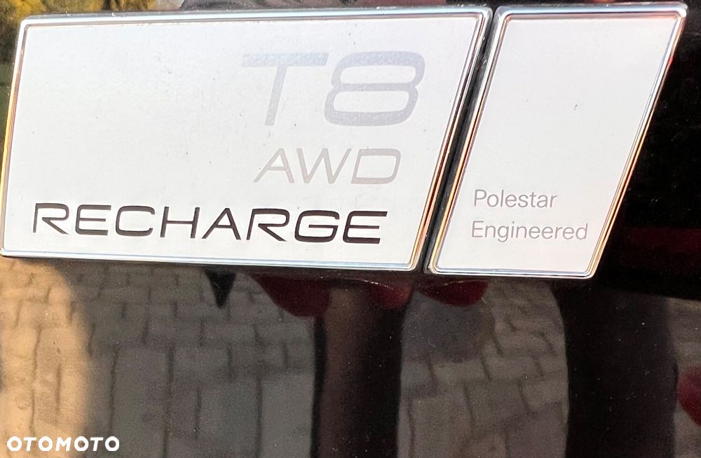 Volvo S90 T8 AWD Plug-In Hybrid R-Design - 27