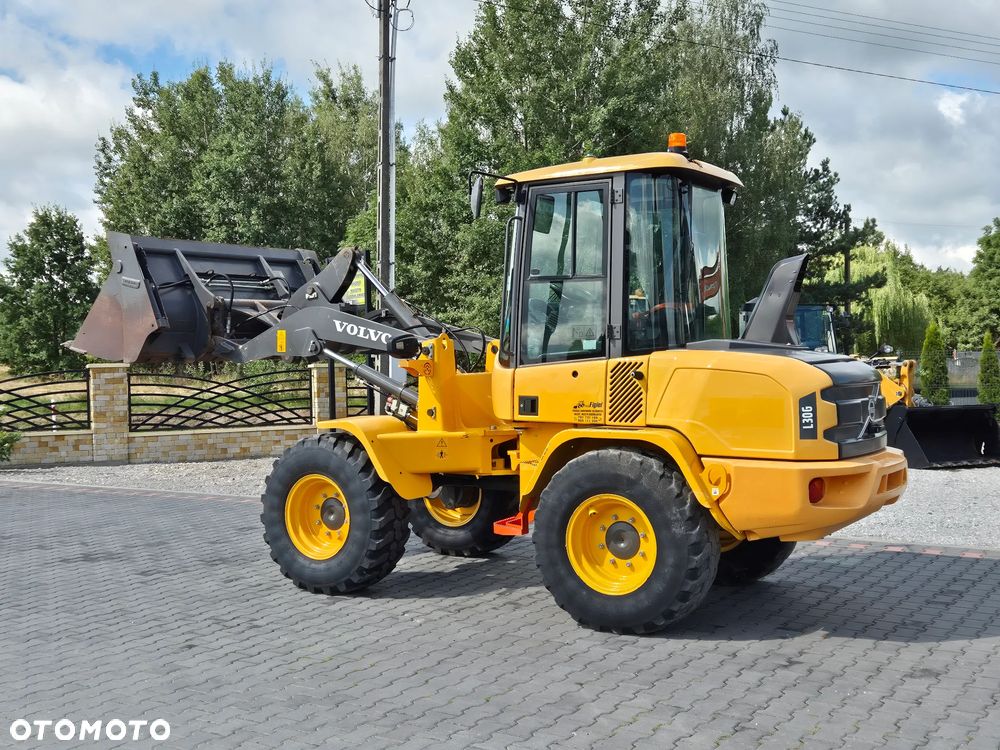 Volvo L30G/ Maszyna sprowadzona/ Super Stan/ - 4