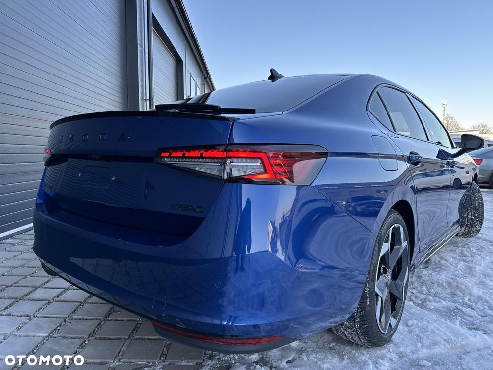 Skoda Superb 1.5 TSI mHEV Sportline DSG - 11