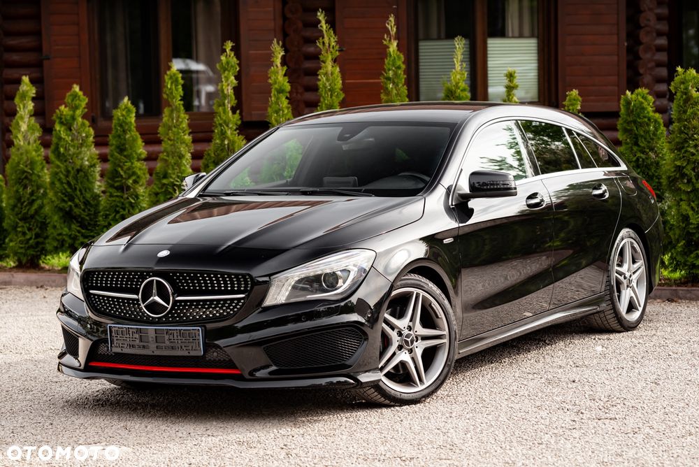 Mercedes-Benz CLA 250 4Matic 7G-DCT AMG Line - 2