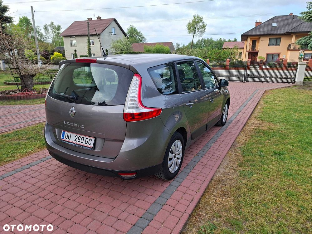 Renault Grand Scenic - 2
