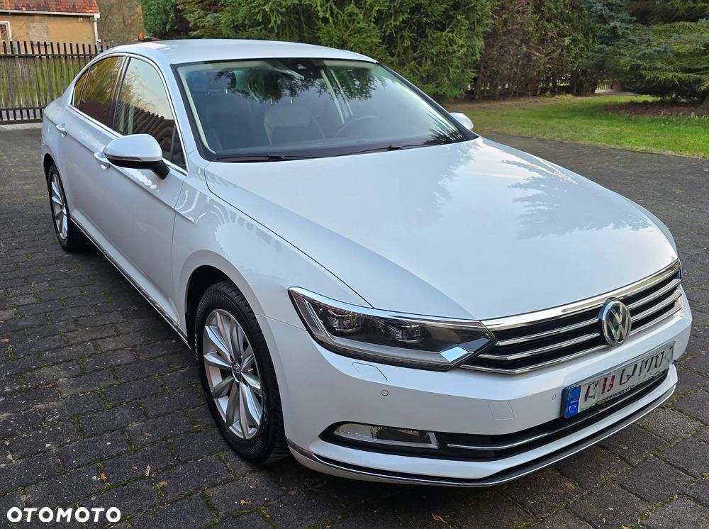 Volkswagen Passat 1.8 TSI BMT Highline - 3