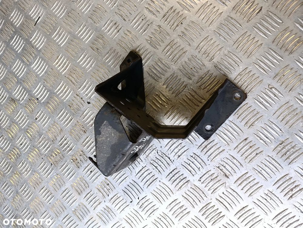 Mocowanie Podstawa Pompy Abs Iveco Daily 06-14 - 1