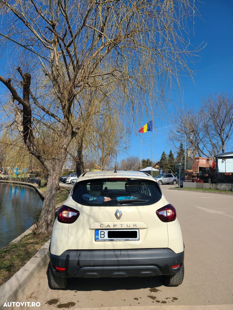 Renault Captur TCe 90 Zen - 3