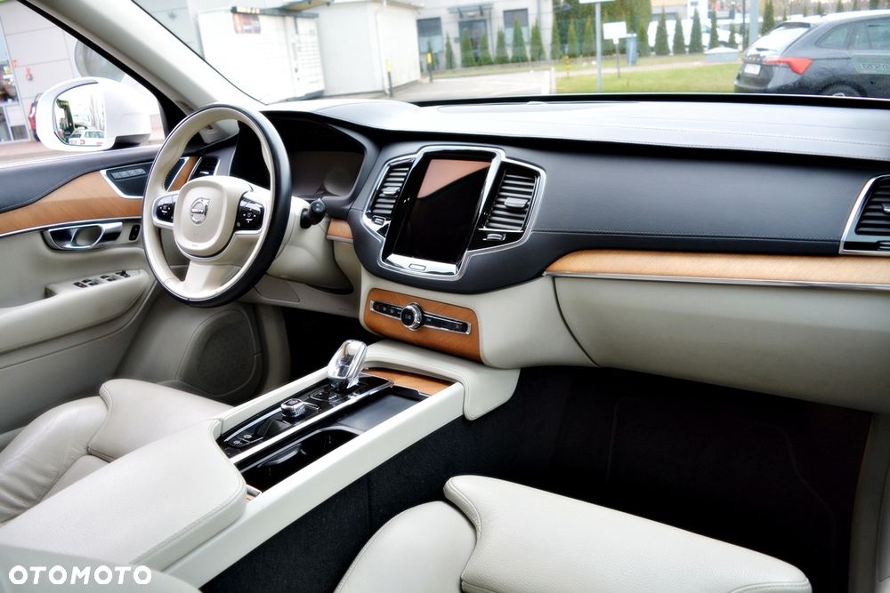 Volvo XC 90 B5 D AWD Inscription 7os - 6