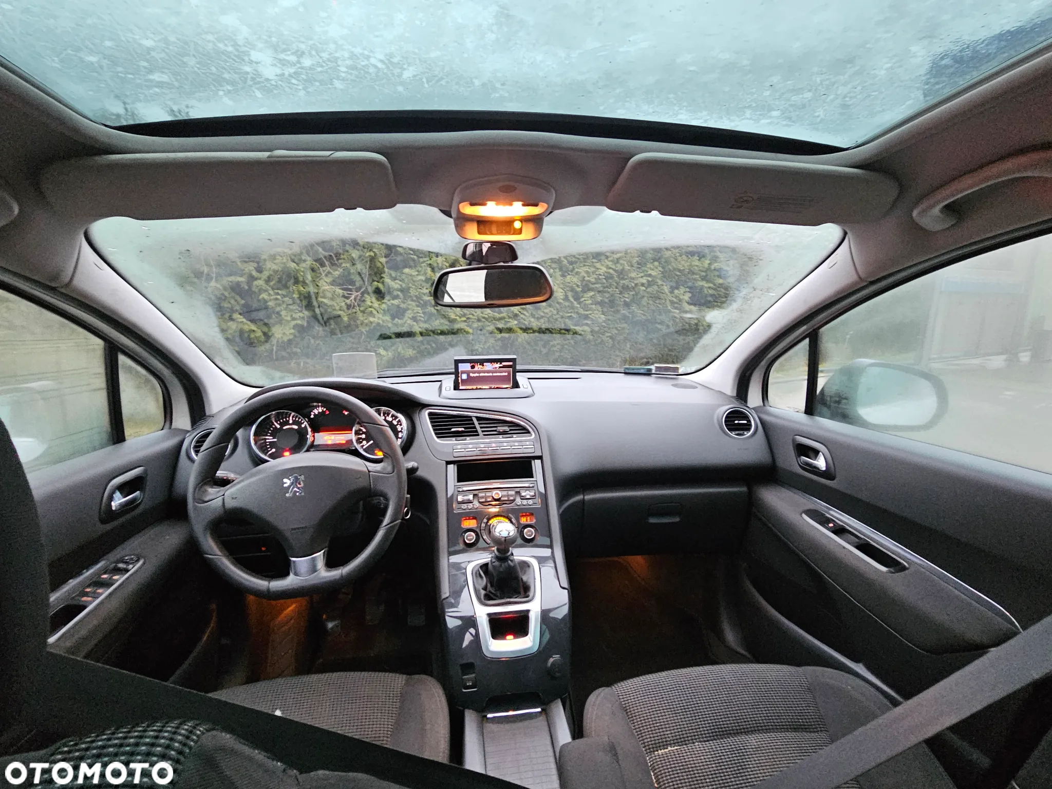 Peugeot 5008 2.0 HDi Active 7os - 8