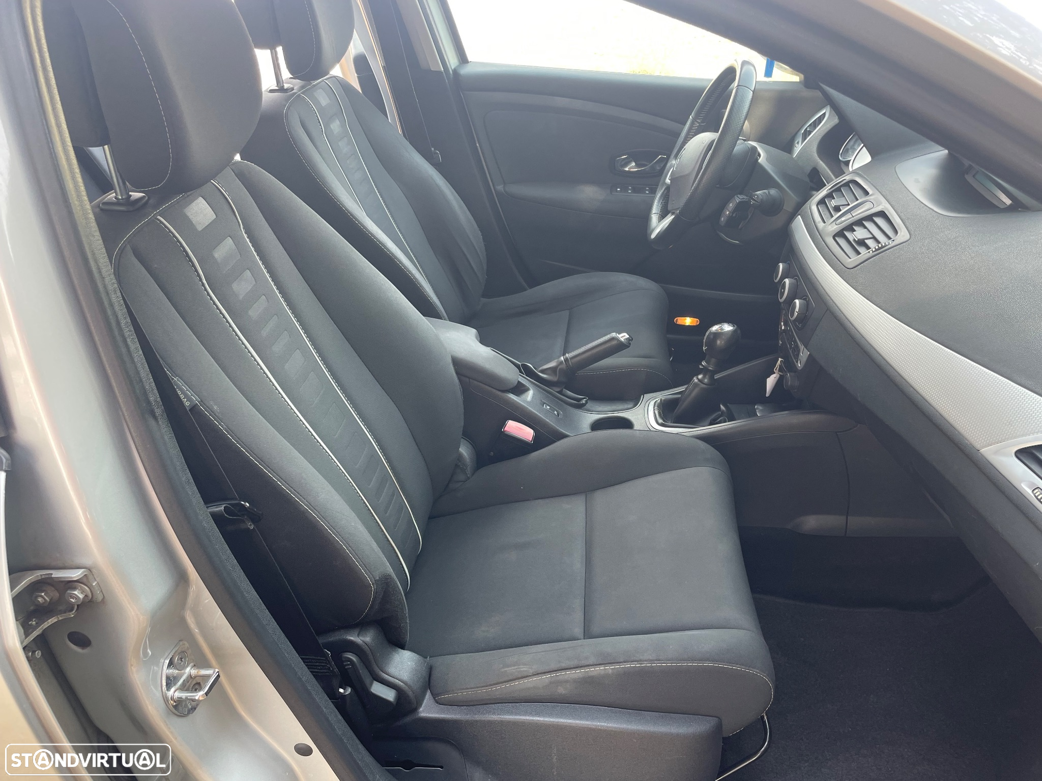 Renault Mégane Sport Tourer 1.5 dCi Dynamique - 20