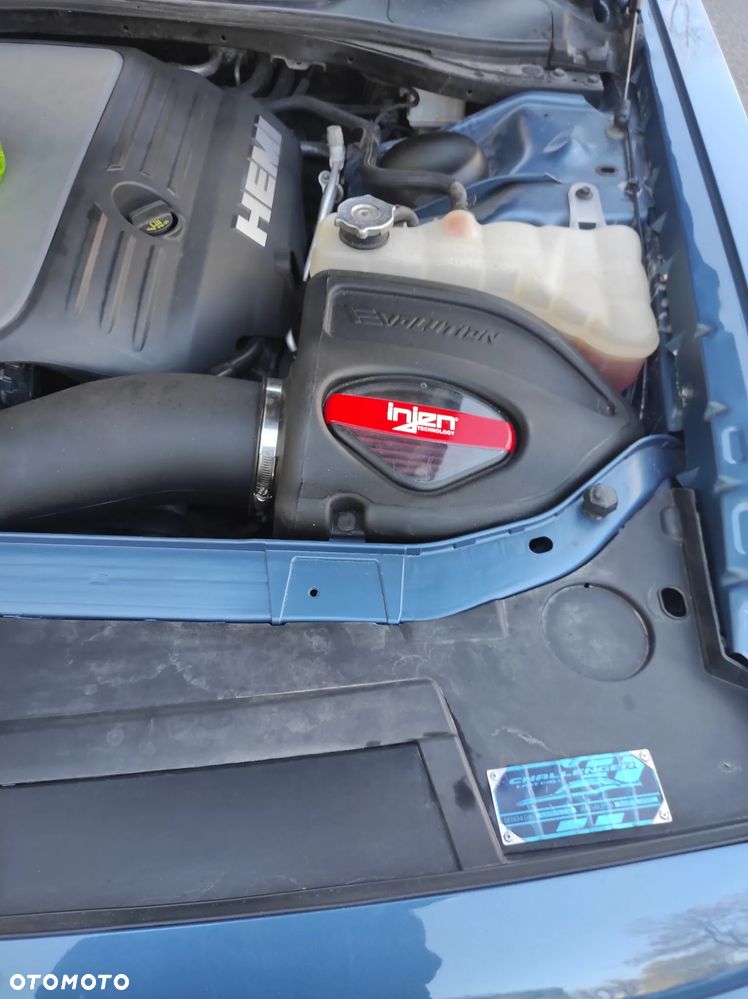 Dodge Challenger 5.7 R/T - 7