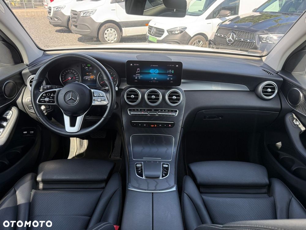 Mercedes-Benz GLC - 17